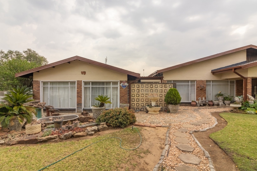 3 Bedroom Property for Sale in West Park Free State